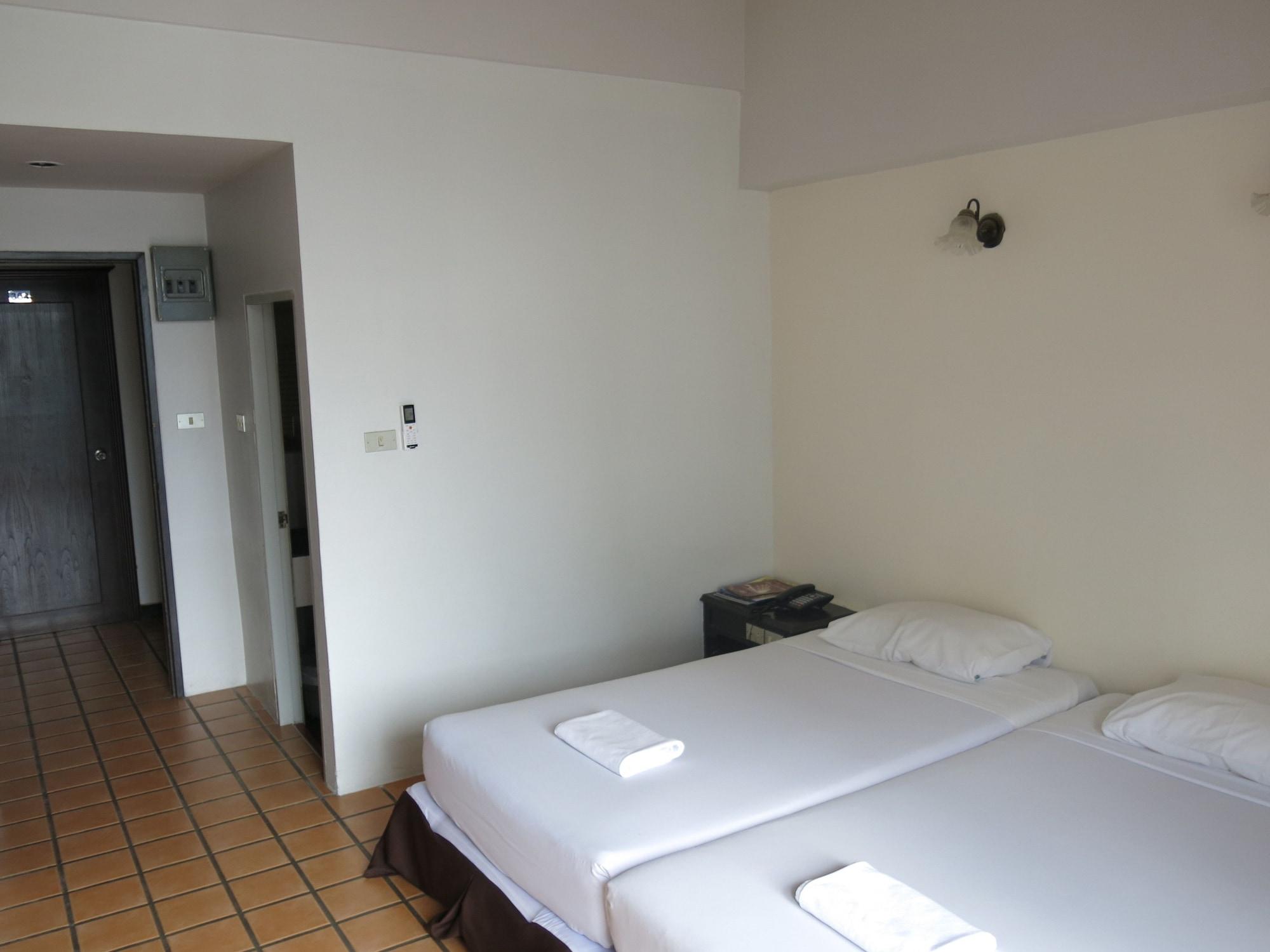 Rome Place Hotel Phuket Εξωτερικό φωτογραφία