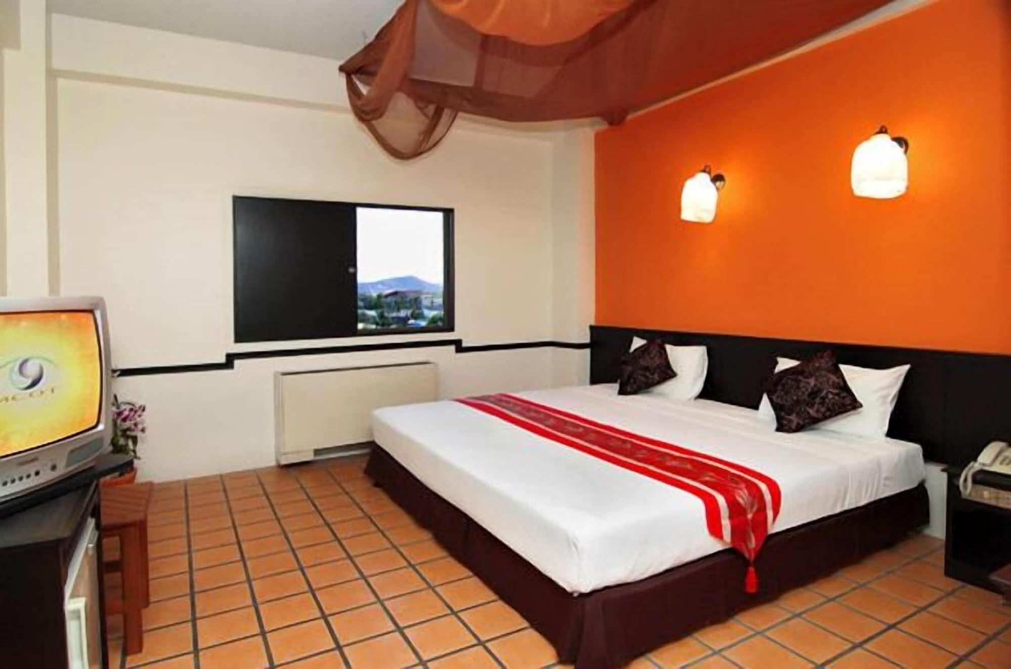 Rome Place Hotel Phuket Εξωτερικό φωτογραφία