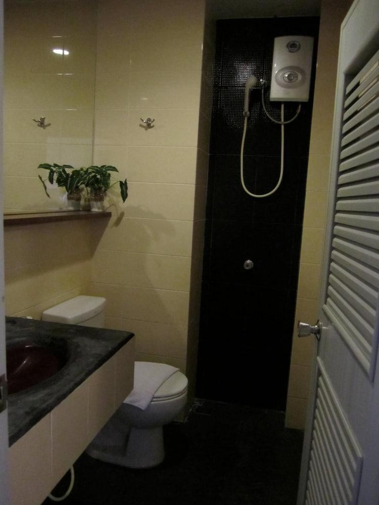 Rome Place Hotel Phuket Εξωτερικό φωτογραφία