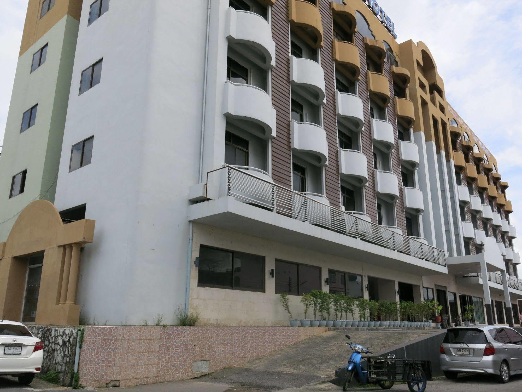 Rome Place Hotel Phuket Εξωτερικό φωτογραφία