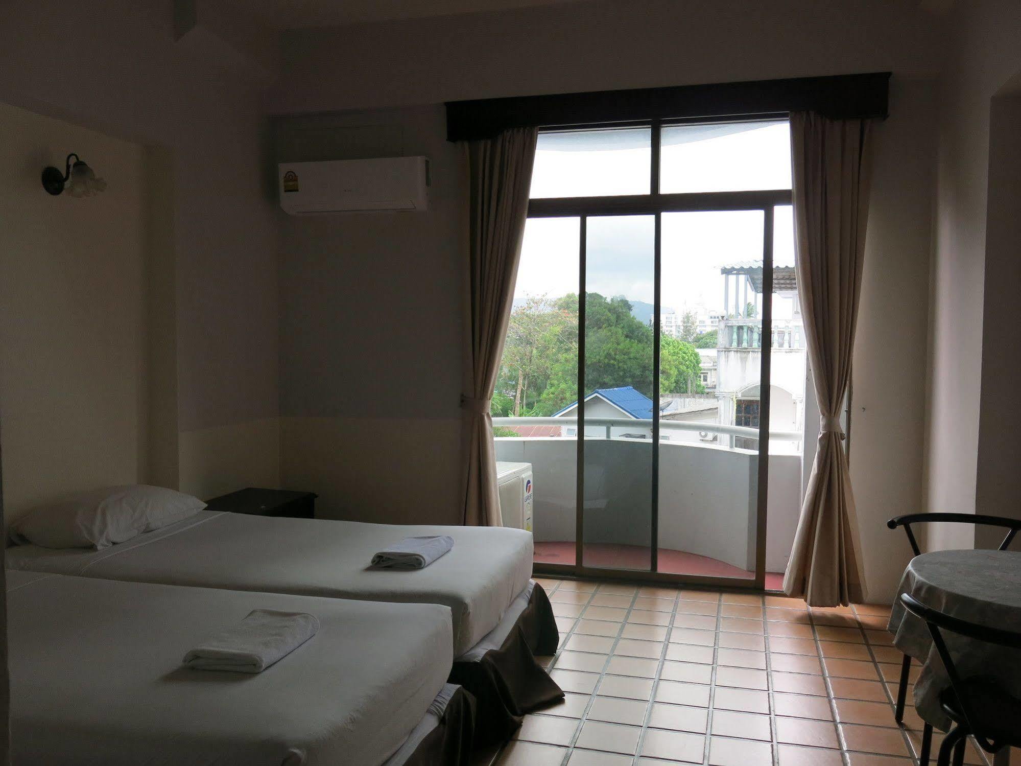 Rome Place Hotel Phuket Εξωτερικό φωτογραφία