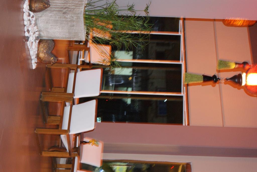 Rome Place Hotel Phuket Εξωτερικό φωτογραφία